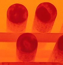 Round bars in a teat treatment furnace